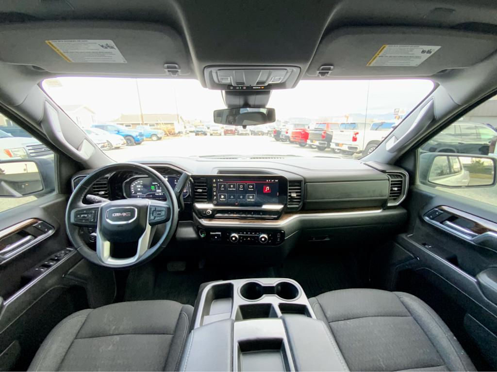 Thumbnail: 2023 GMC Sierra 1500 - 2