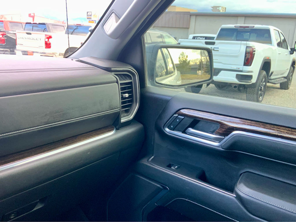 Thumbnail: 2023 GMC Sierra 1500 - 41