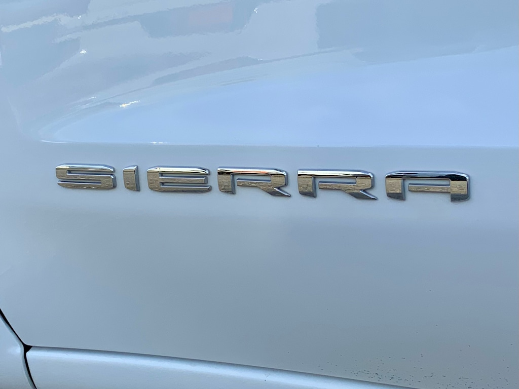 Thumbnail: 2023 GMC Sierra 1500 - 32