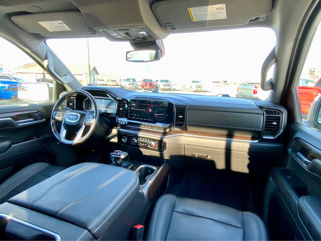 Thumbnail: 2023 GMC Sierra 1500 - 12