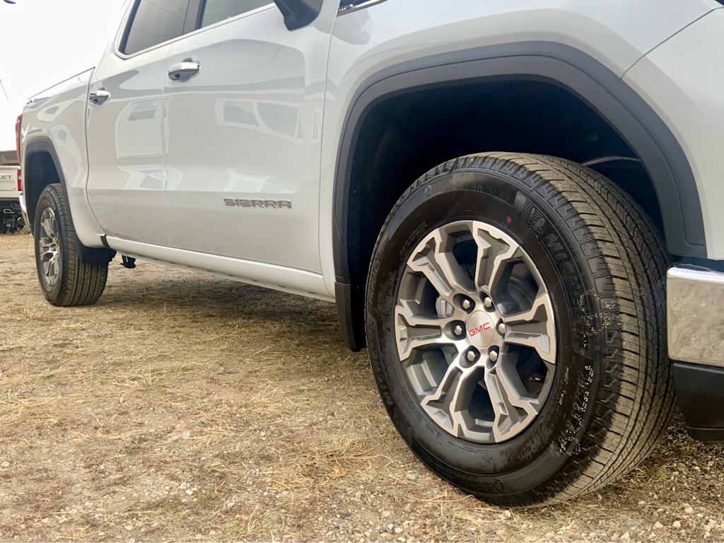 Thumbnail: 2026 GMC Sierra 1500 - 31