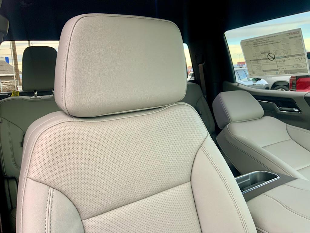 Thumbnail: 2026 GMC Sierra 1500 - 42