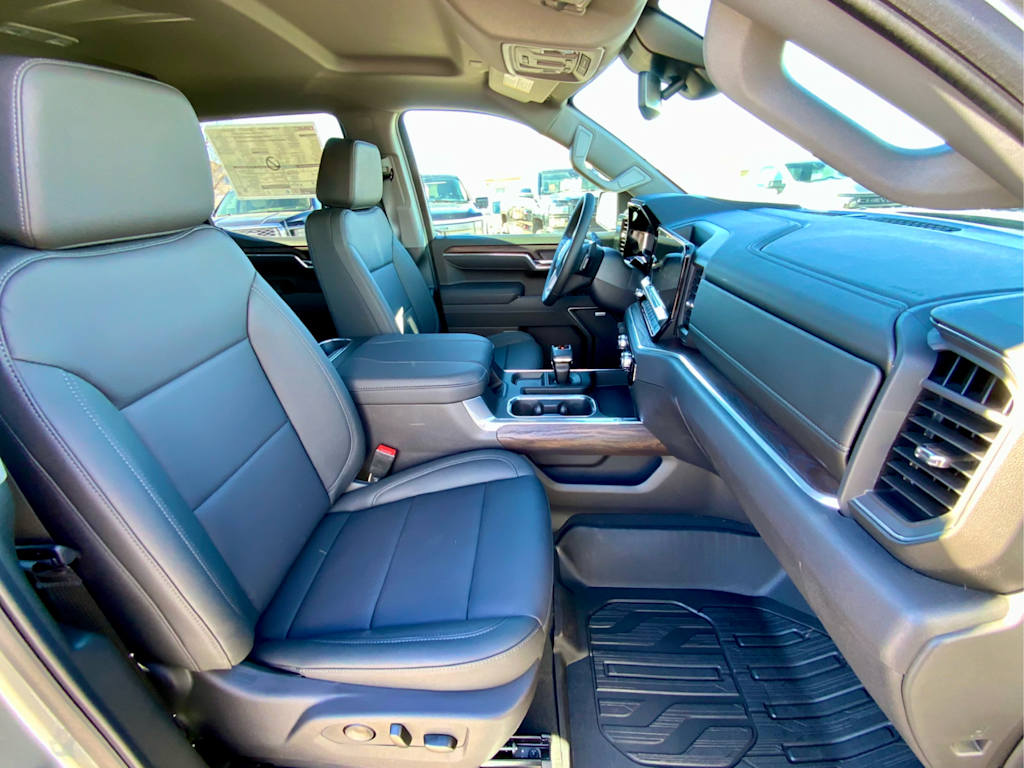 Thumbnail: 2026 GMC Sierra 1500 - 11