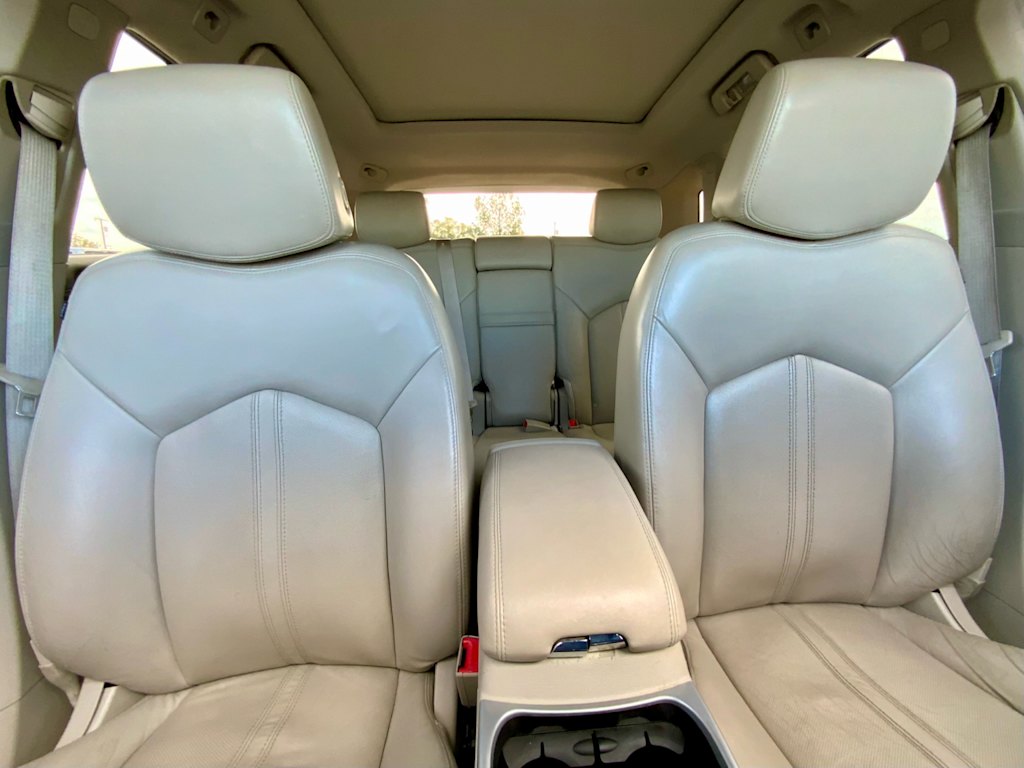 Thumbnail: 2010 Cadillac SRX - 31