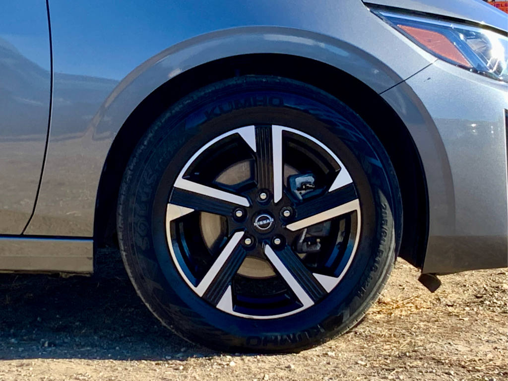 Thumbnail: 2024 Nissan Sentra - 8