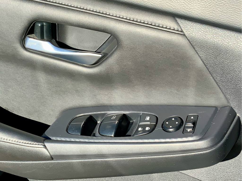 Thumbnail: 2024 Nissan Sentra - 45