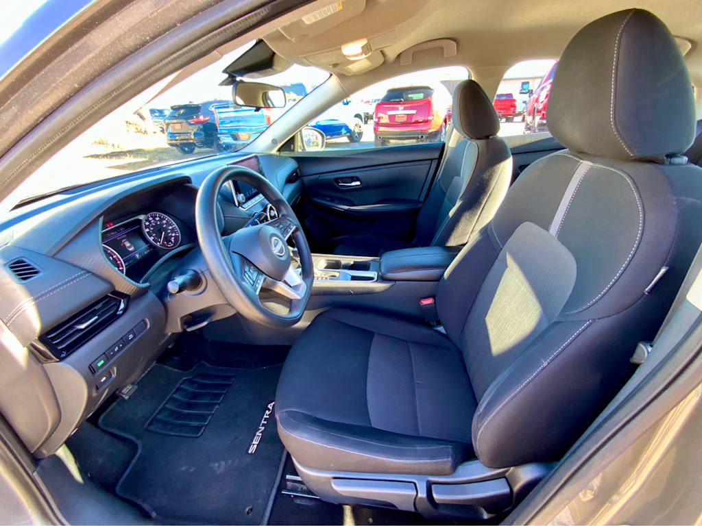 Thumbnail: 2024 Nissan Sentra - 10