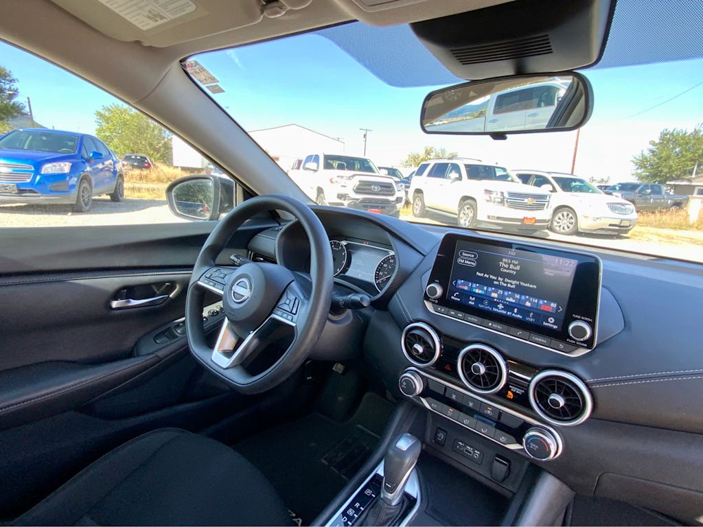 Thumbnail: 2024 Nissan Sentra - 9
