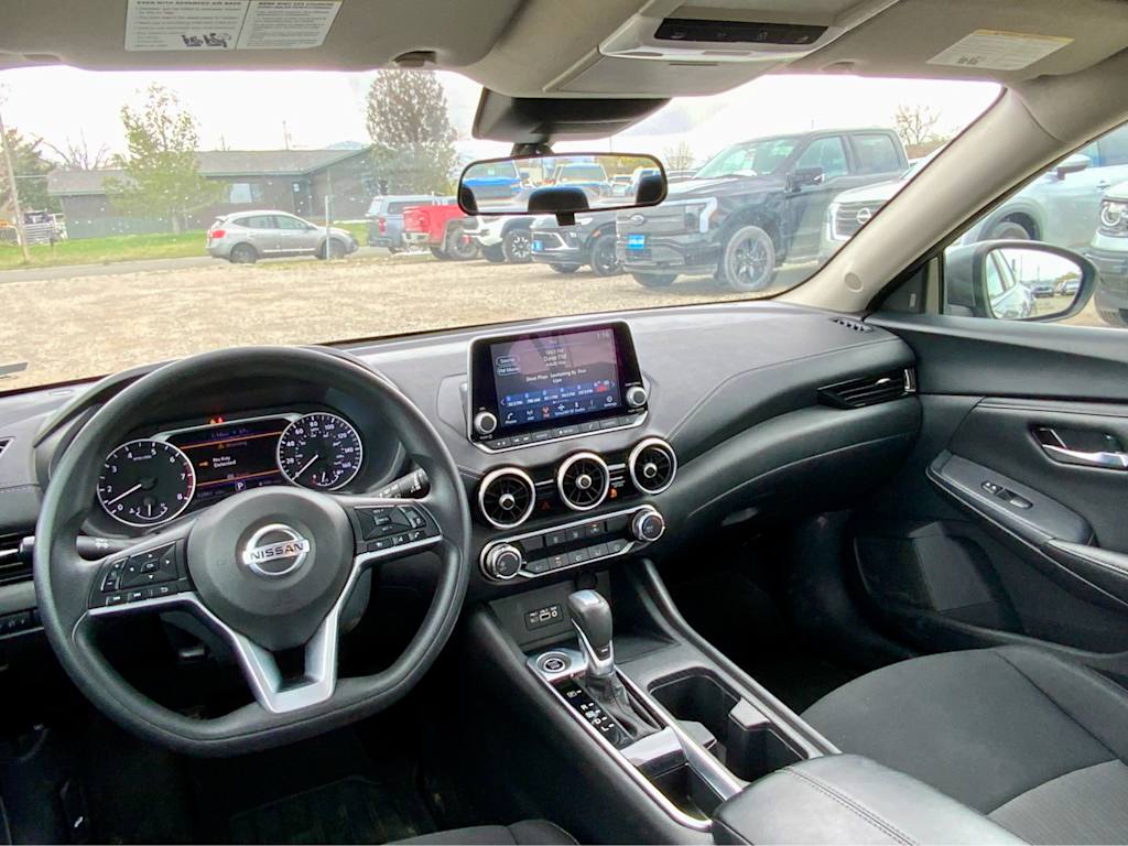 Thumbnail: 2023 Nissan Sentra - 14