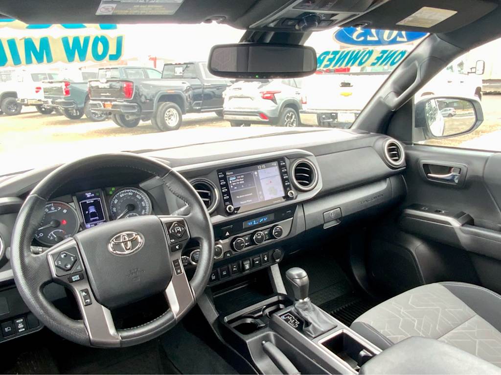 Thumbnail: 2023 Toyota Tacoma - 13