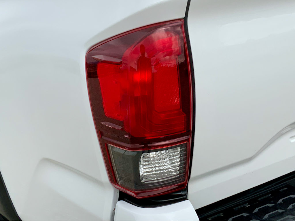 2018 Toyota Tacoma TRD Off-Road 29
