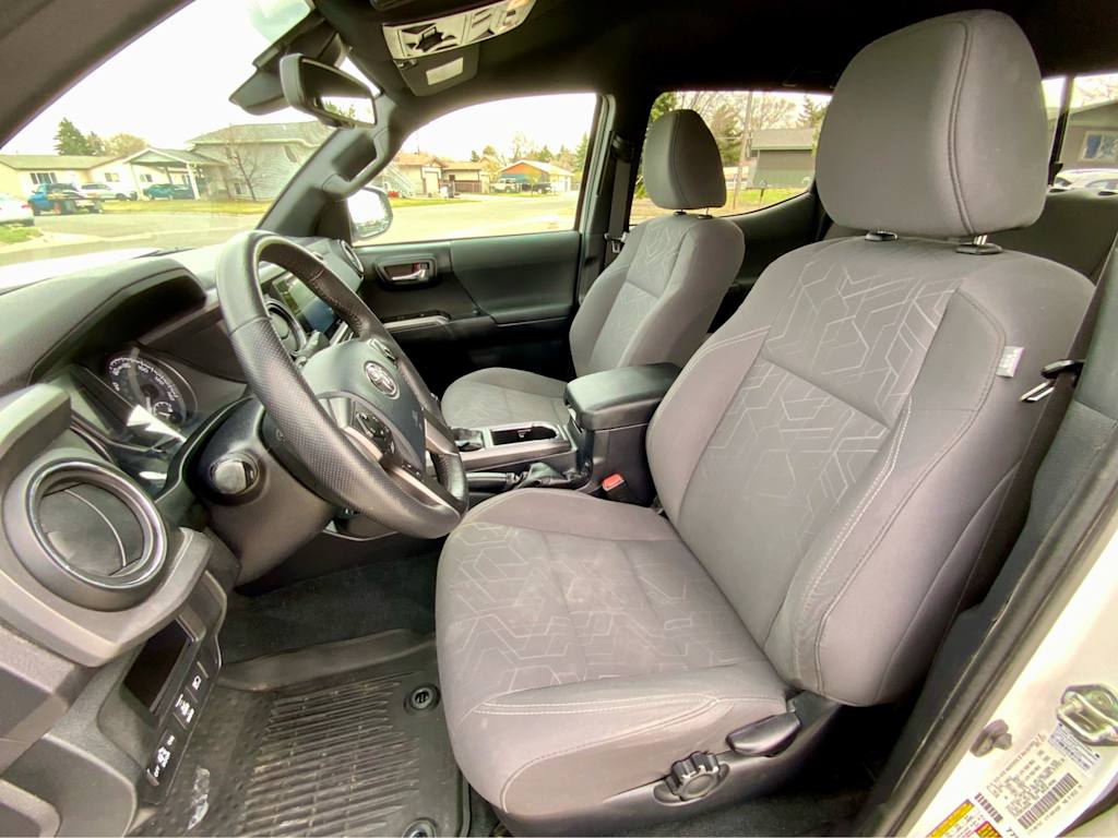 2018 Toyota Tacoma TRD Off-Road 10