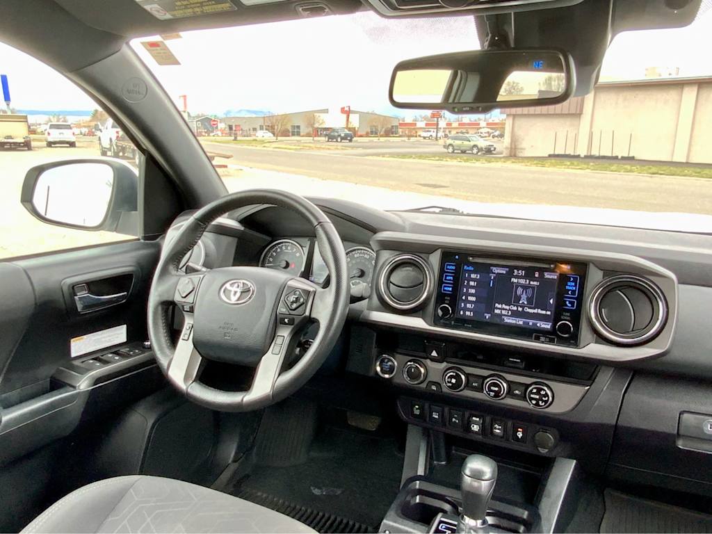 2018 Toyota Tacoma TRD Off-Road 37