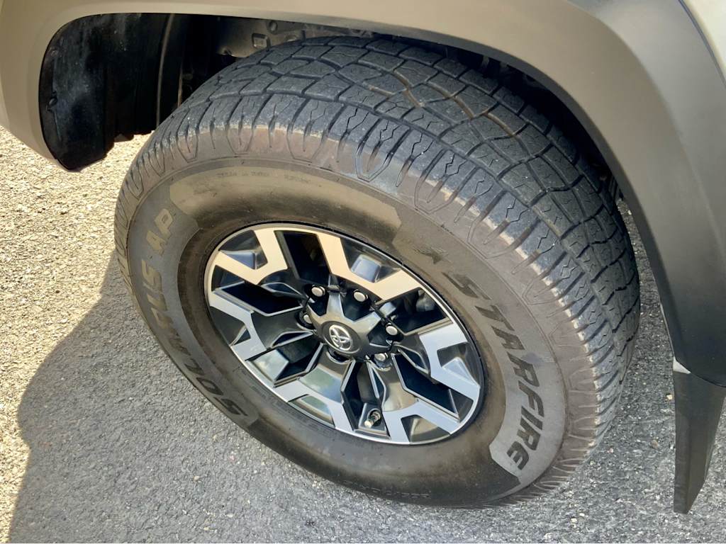 Thumbnail: 2021 Toyota Tacoma - 32