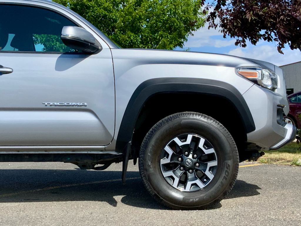 Thumbnail: 2021 Toyota Tacoma - 8