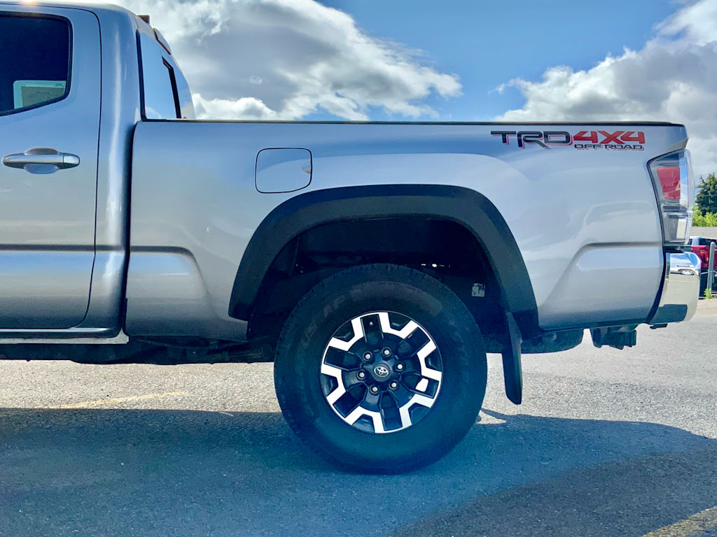 Thumbnail: 2021 Toyota Tacoma - 27