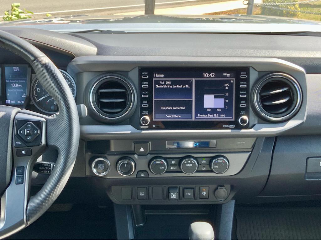 Thumbnail: 2021 Toyota Tacoma - 15