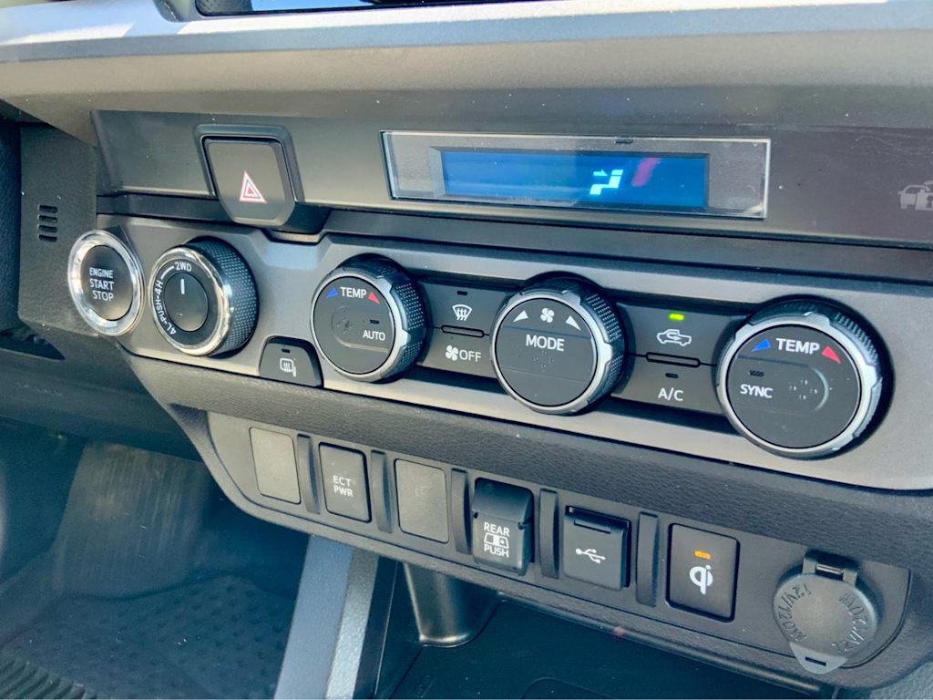 Thumbnail: 2021 Toyota Tacoma - 47