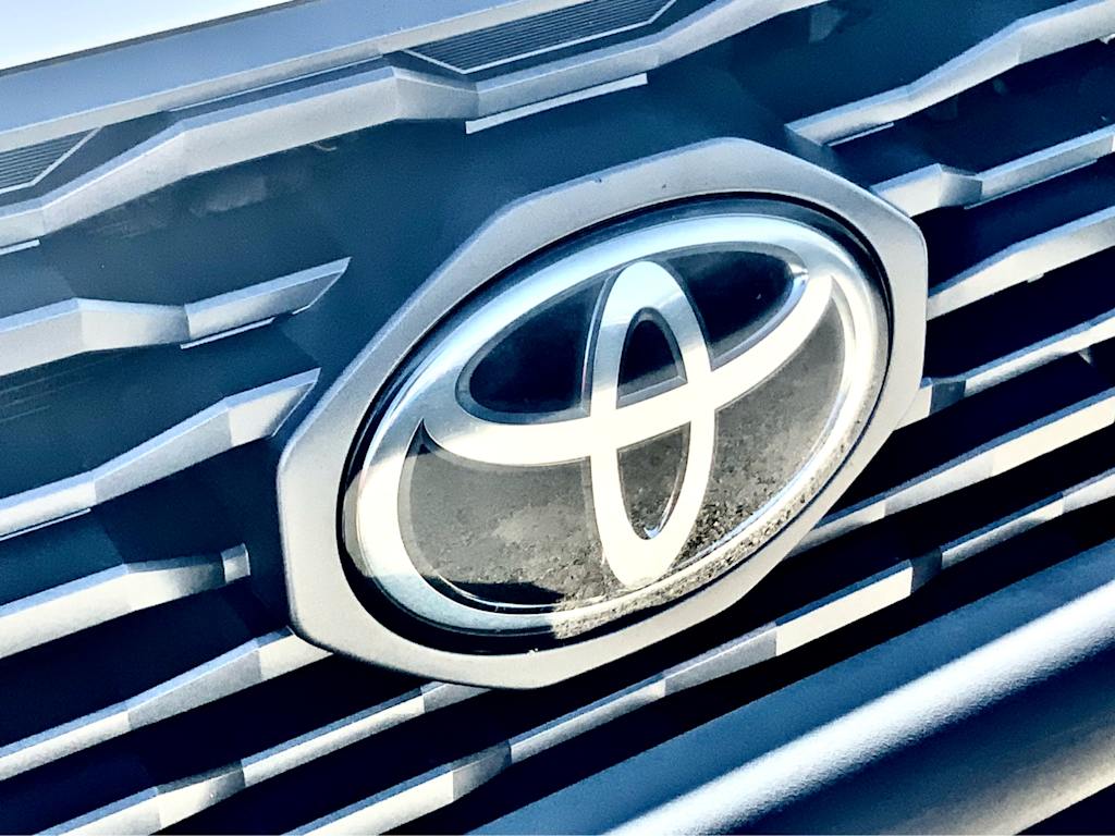 Thumbnail: 2020 Toyota Tacoma - 6