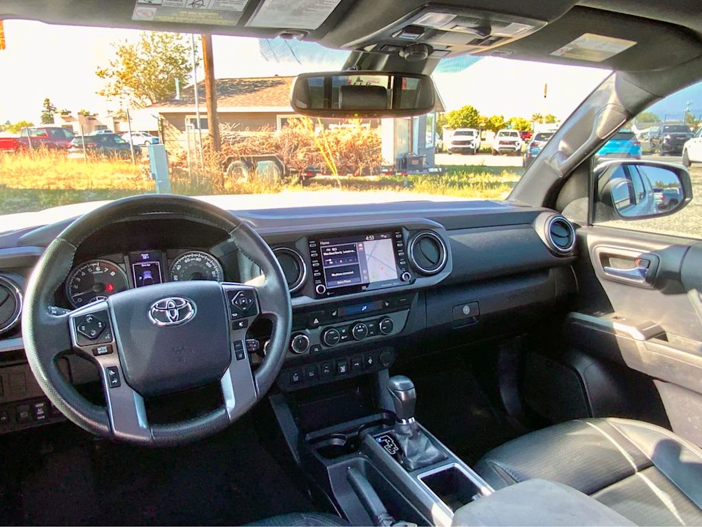 Thumbnail: 2020 Toyota Tacoma - 13