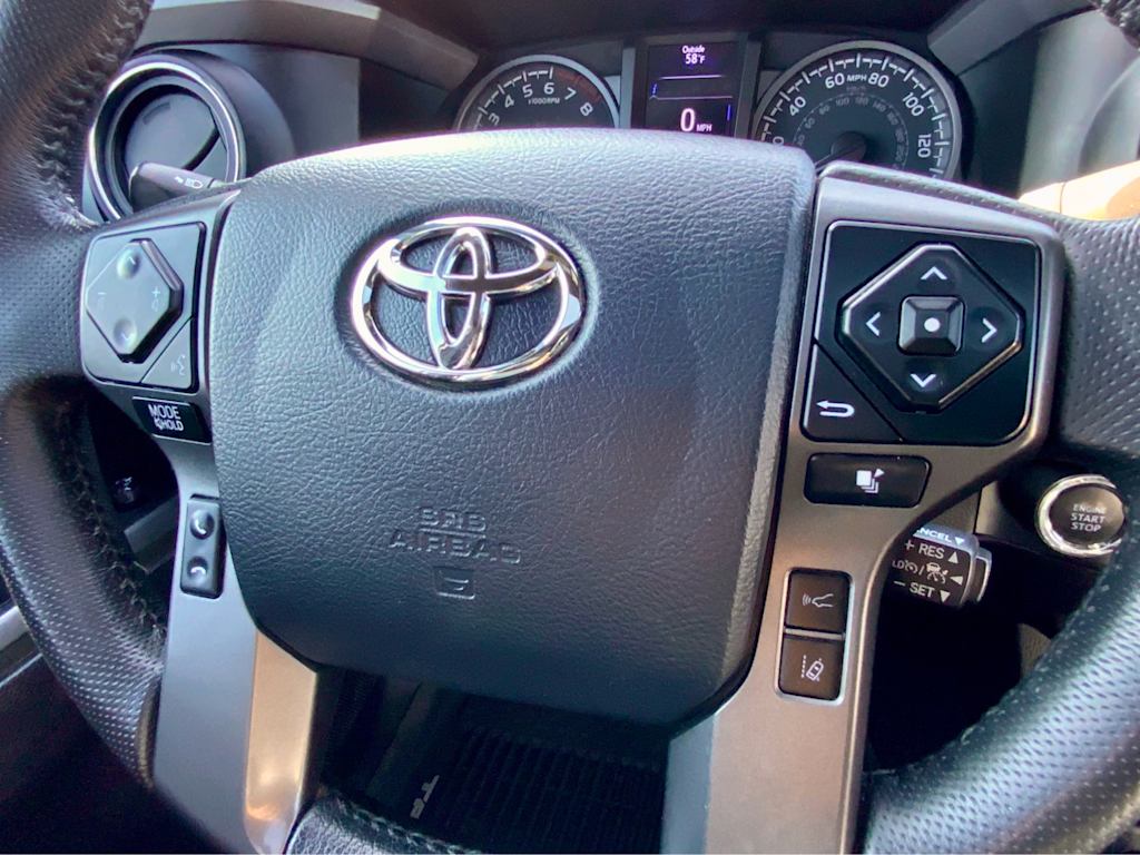 Thumbnail: 2020 Toyota Tacoma - 42