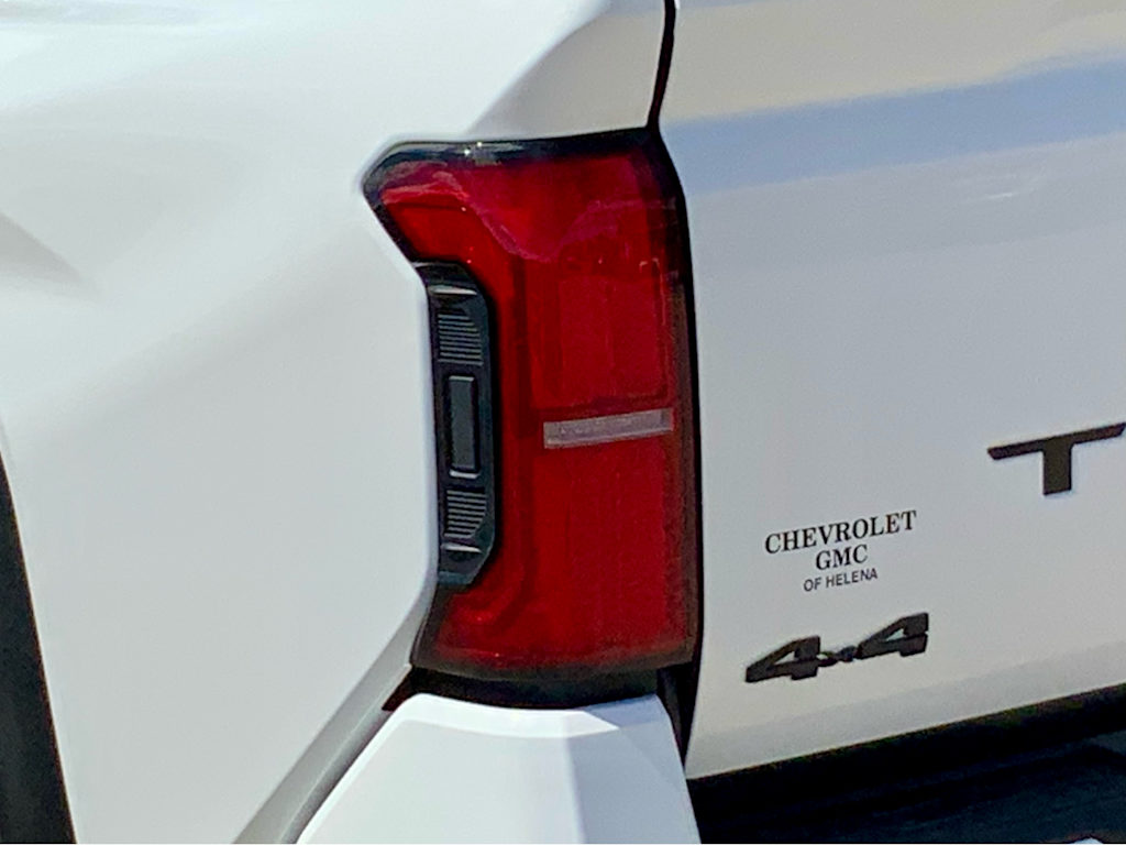 Thumbnail: 2025 Toyota Tacoma - 25