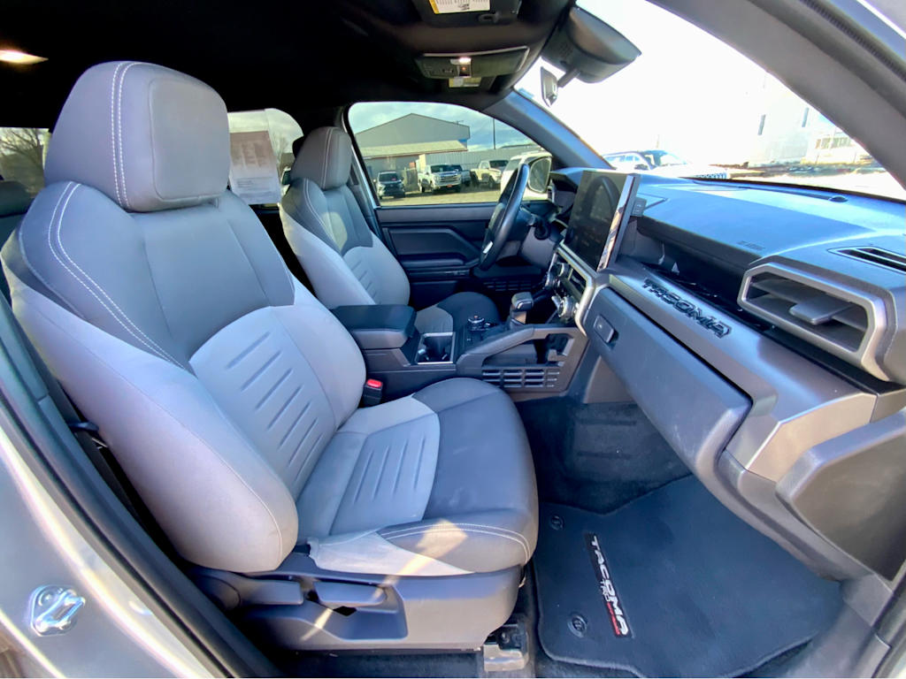 Thumbnail: 2024 Toyota Tacoma - 12