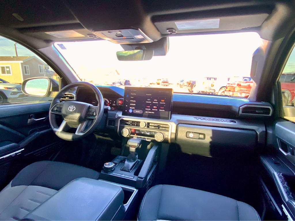 Thumbnail: 2024 Toyota Tacoma - 14