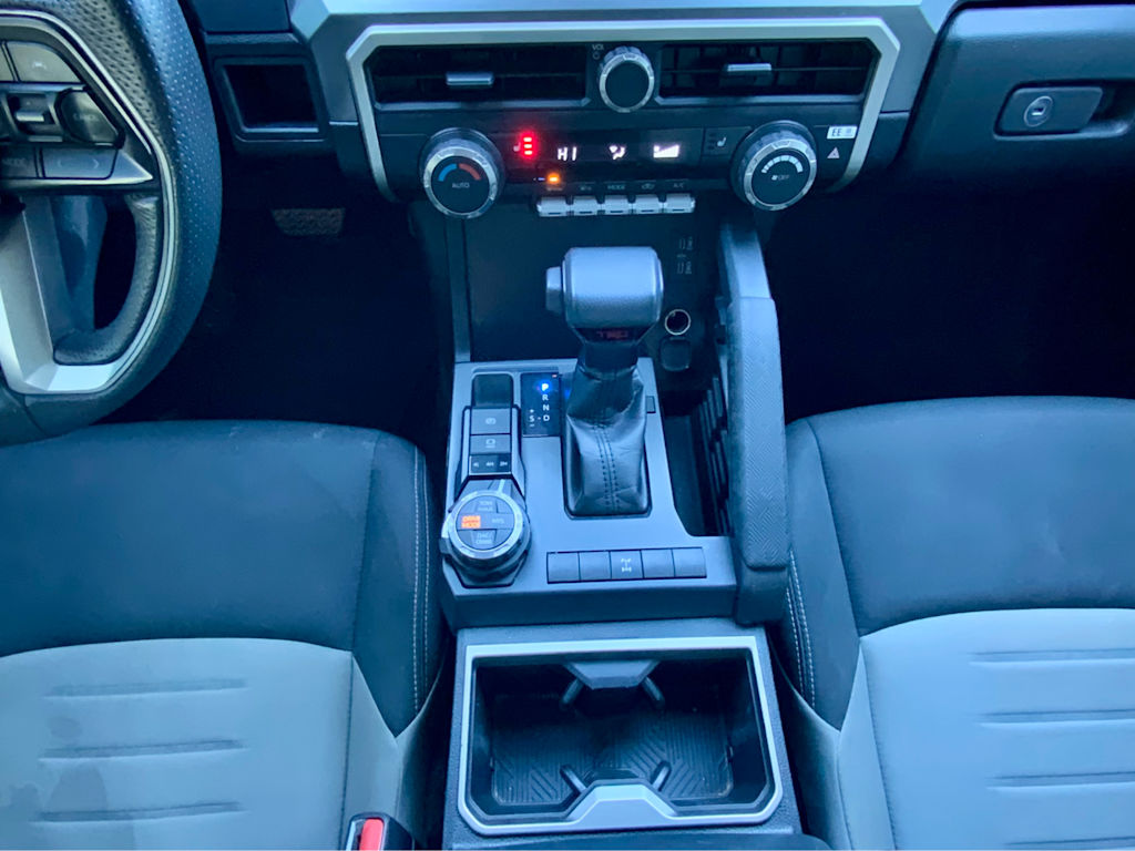 Thumbnail: 2024 Toyota Tacoma - 17