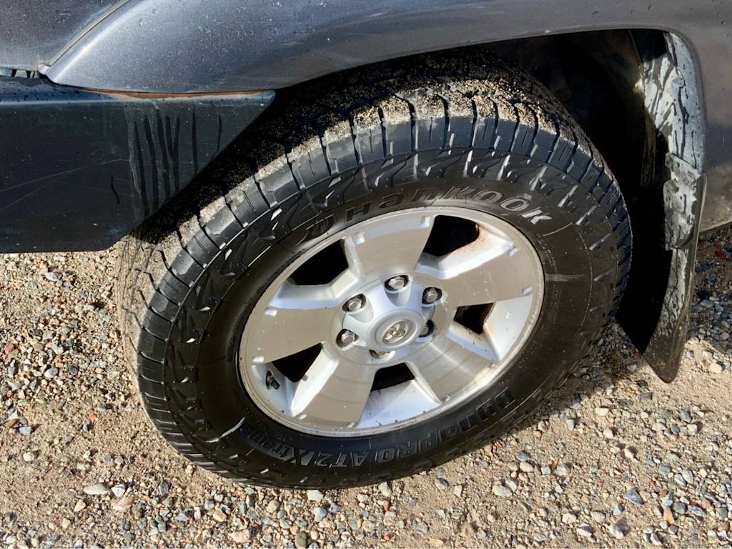 Thumbnail: 2011 Toyota Tacoma - 25