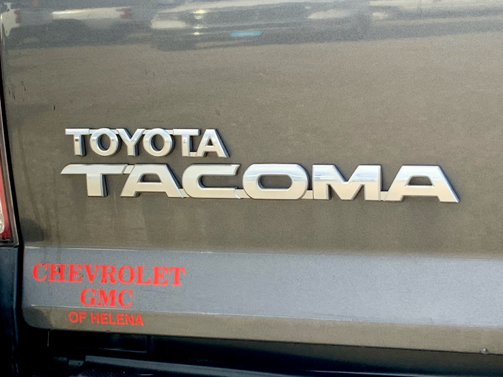 Thumbnail: 2011 Toyota Tacoma - 7