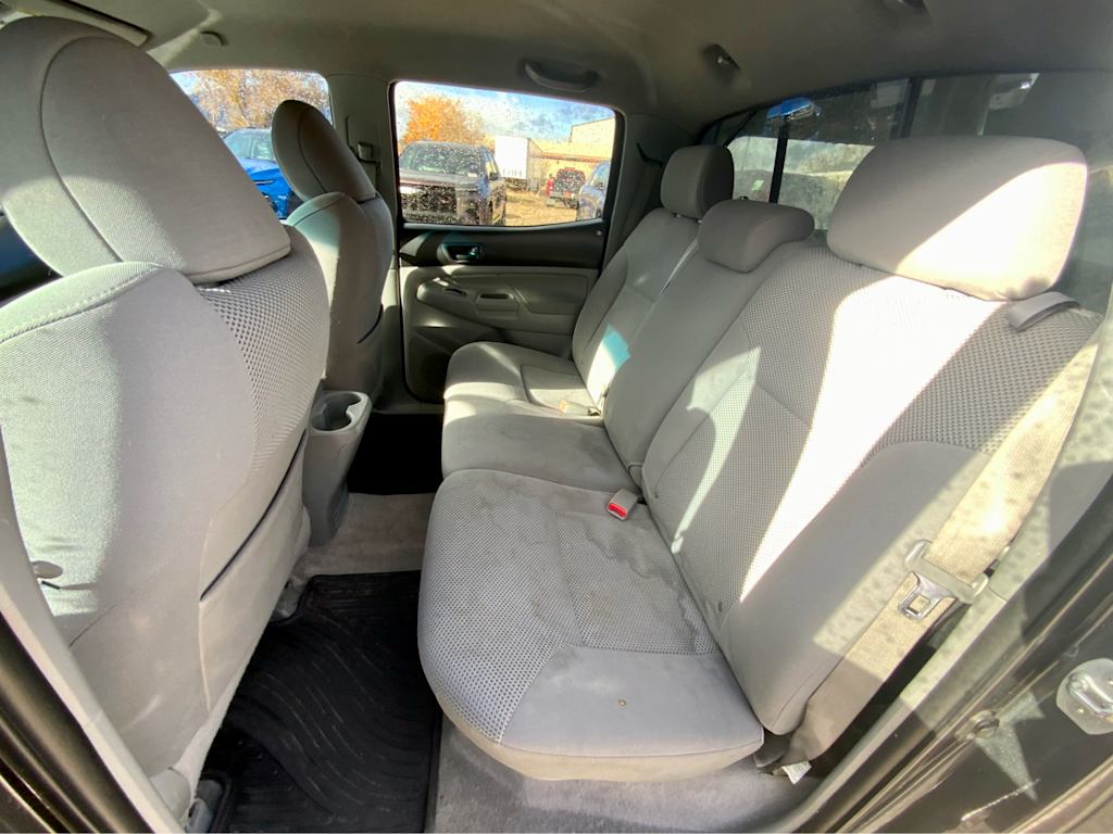 Thumbnail: 2011 Toyota Tacoma - 12