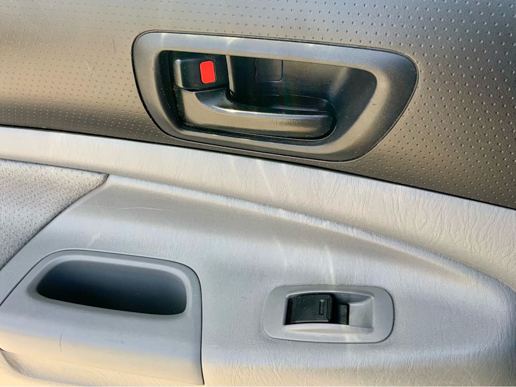 Thumbnail: 2011 Toyota Tacoma - 41