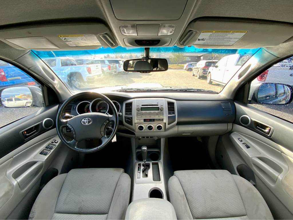 Thumbnail: 2011 Toyota Tacoma - 2