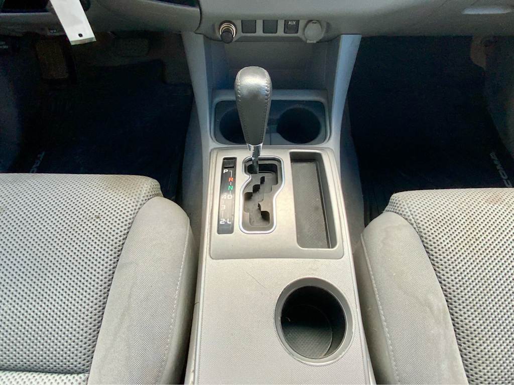 Thumbnail: 2011 Toyota Tacoma - 16