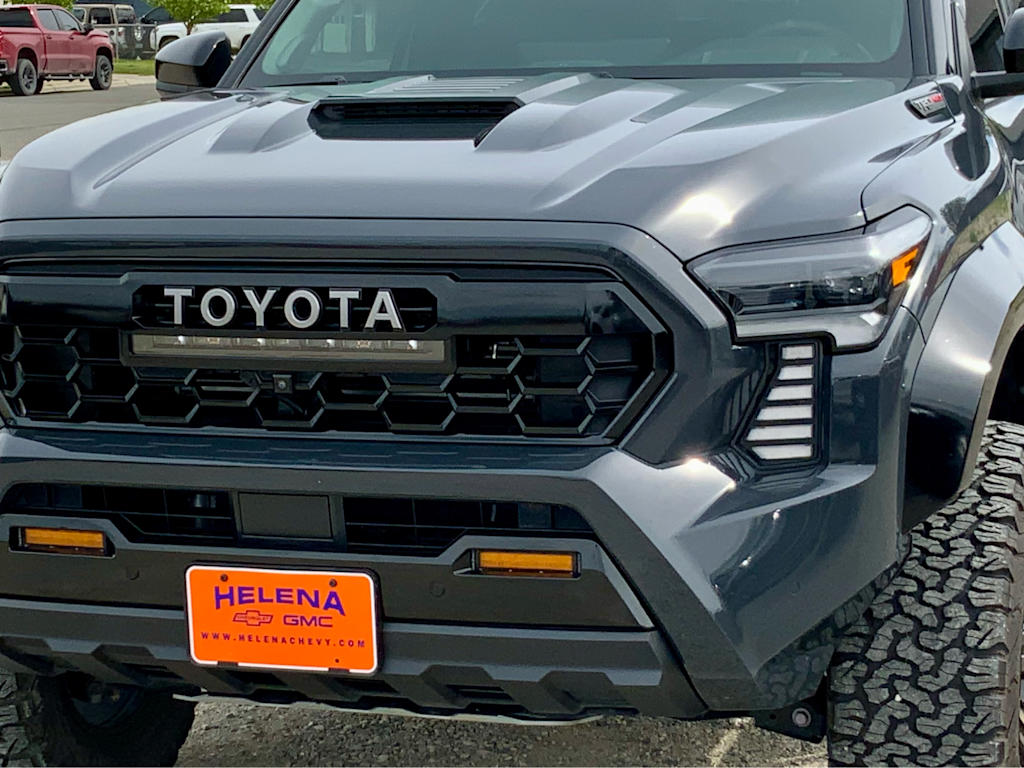 Thumbnail: 2024 Toyota Tacoma - 26
