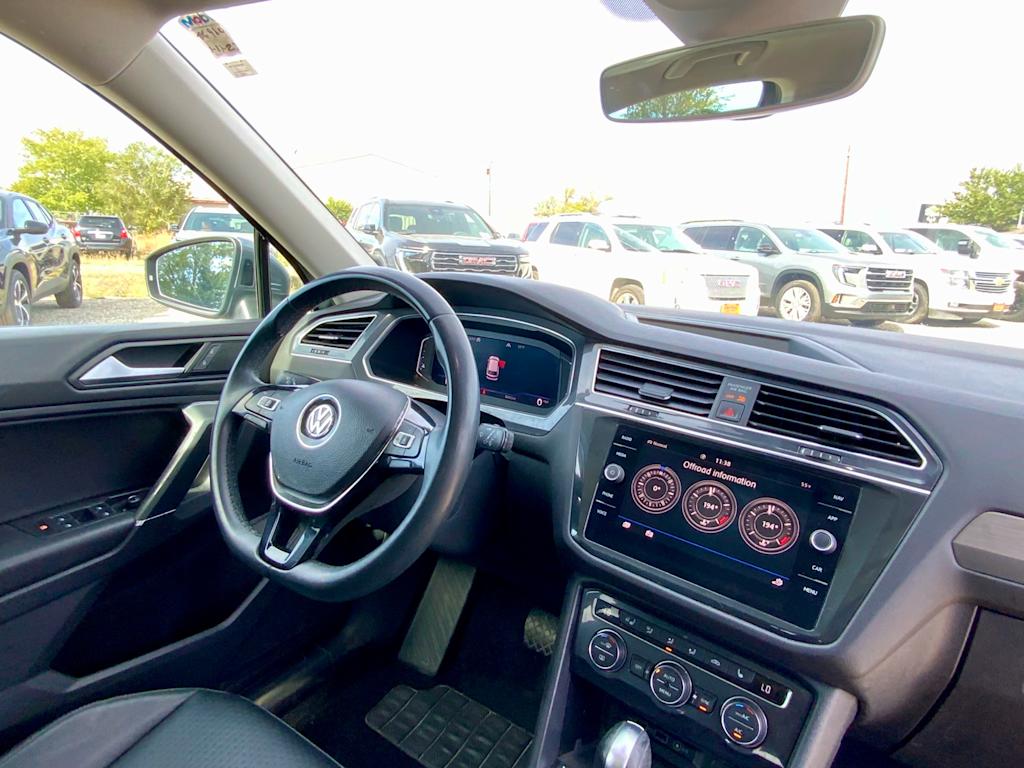 Thumbnail: 2020 Volkswagen Tiguan - 9