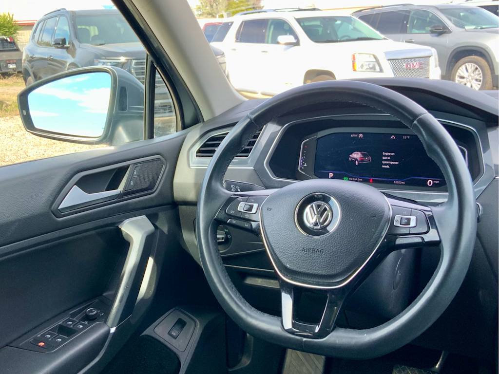Thumbnail: 2020 Volkswagen Tiguan - 13