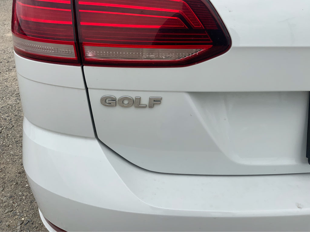 Thumbnail: 2019 Volkswagen Golf - 15