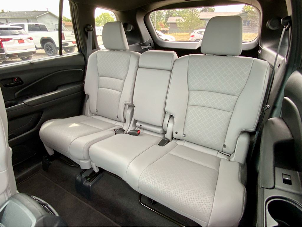 Thumbnail: 2022 Honda Passport - 36