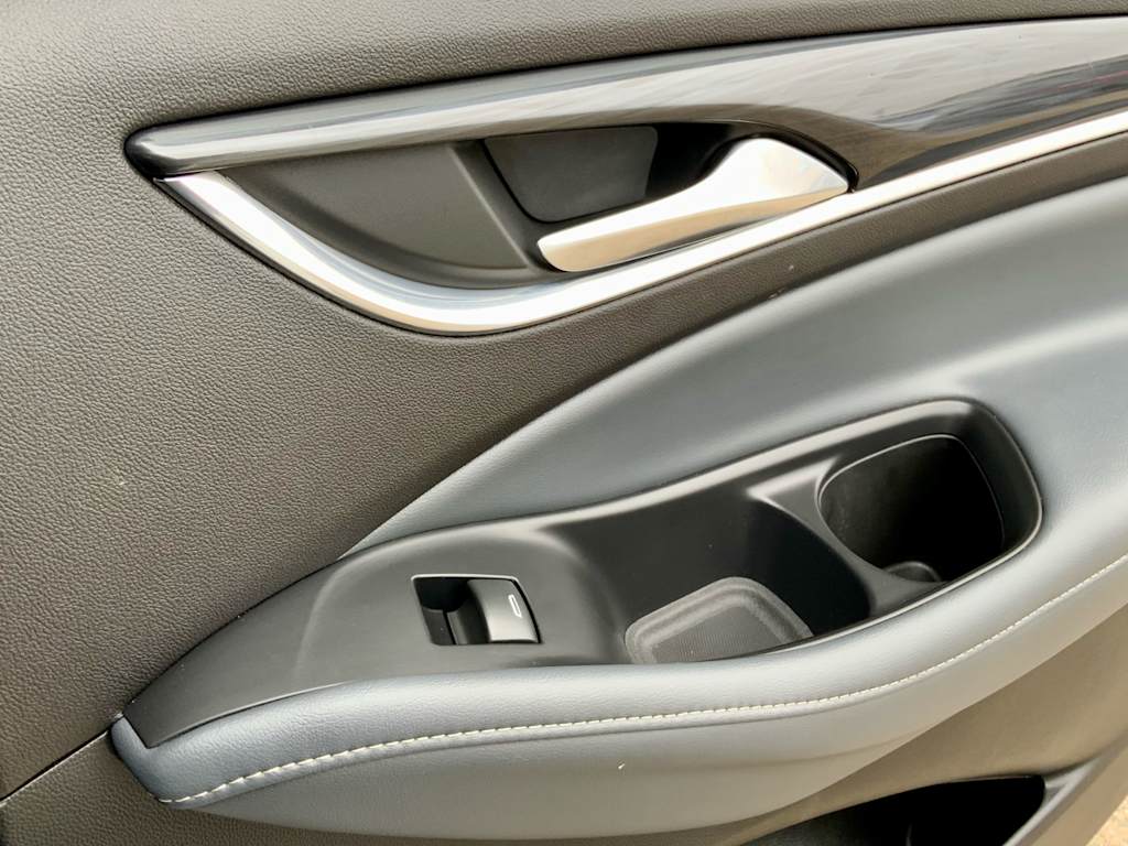 Thumbnail: 2022 Buick Enclave - 53