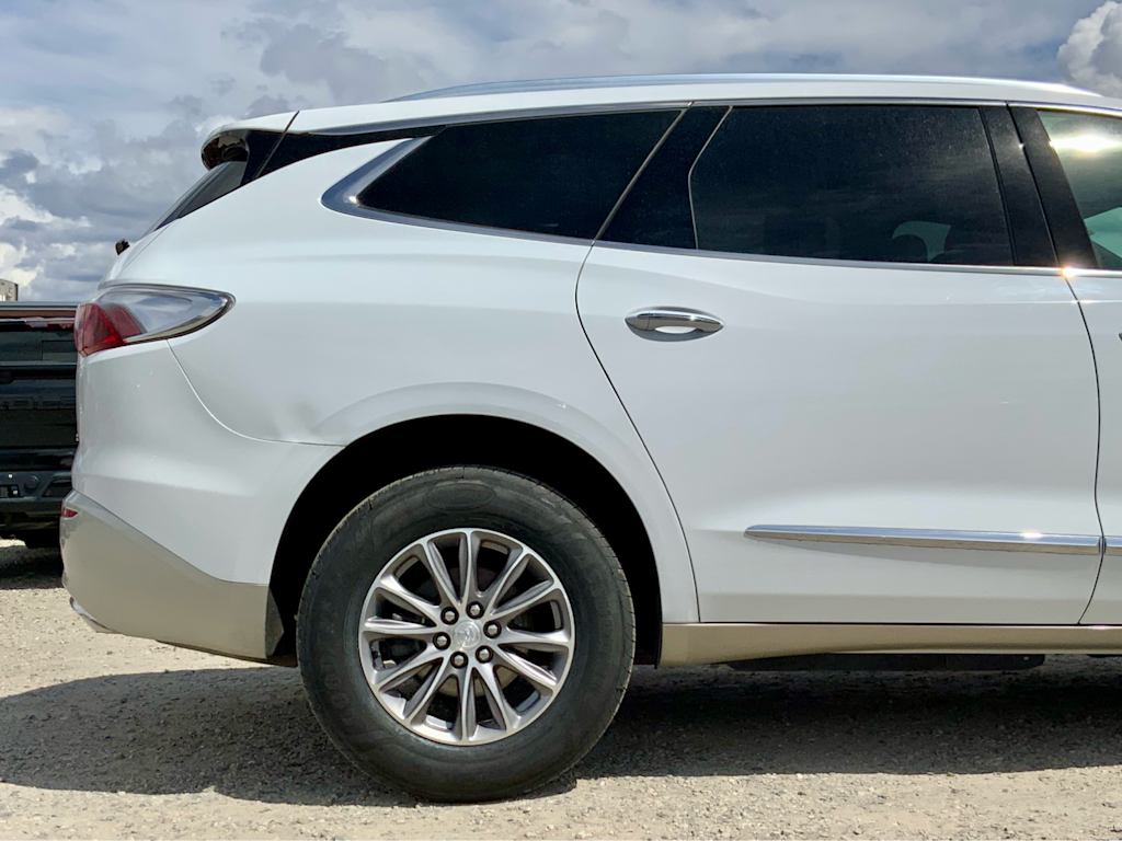 Thumbnail: 2022 Buick Enclave - 8