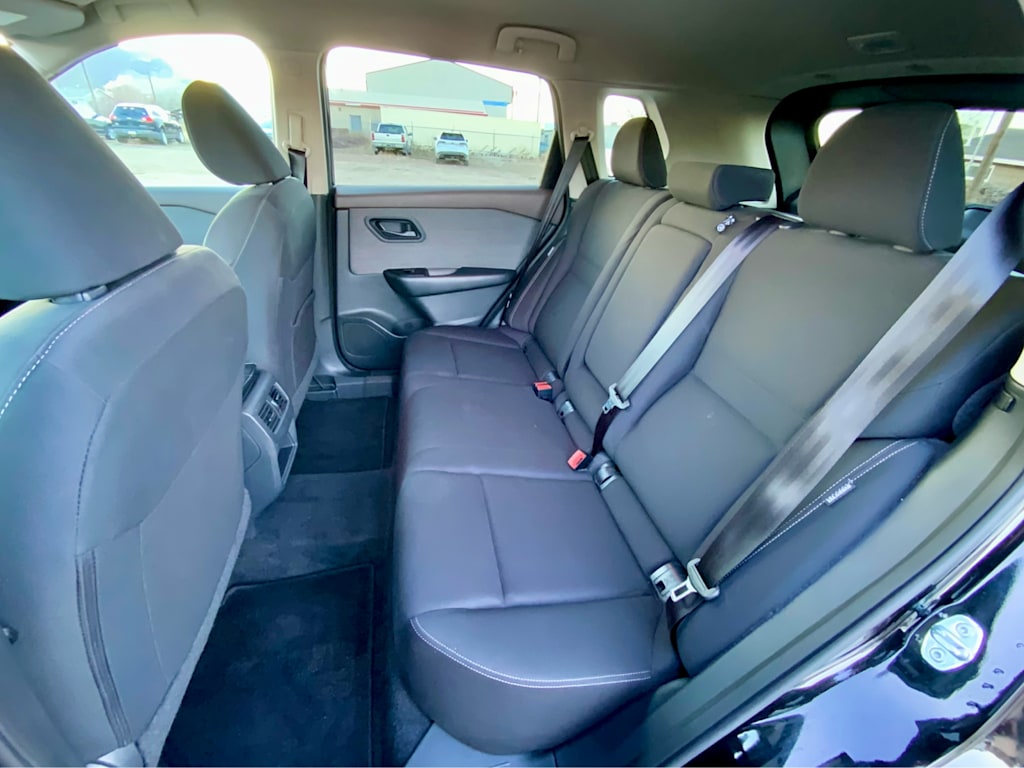 Thumbnail: 2023 Nissan Rogue - 12