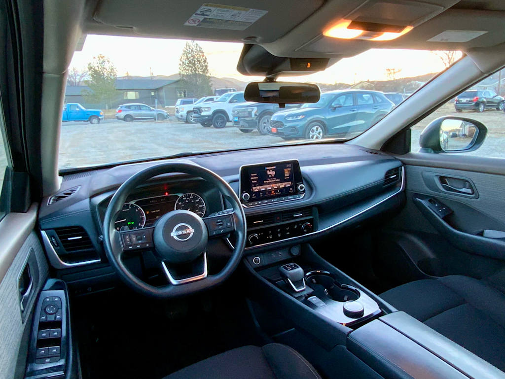 Thumbnail: 2023 Nissan Rogue - 9