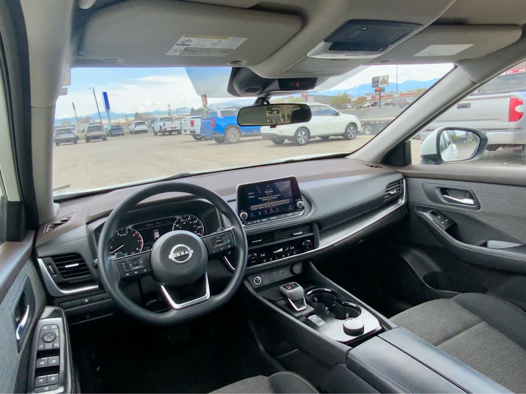 Thumbnail: 2023 Nissan Rogue - 9