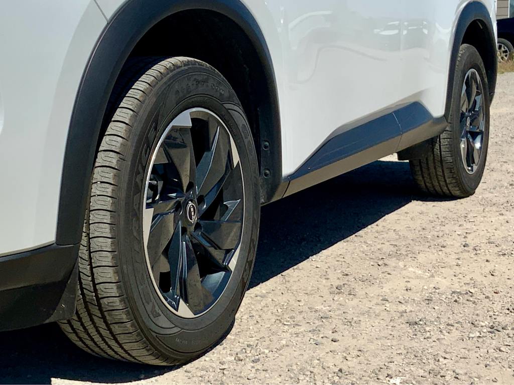 Thumbnail: 2024 Nissan Rogue - 24