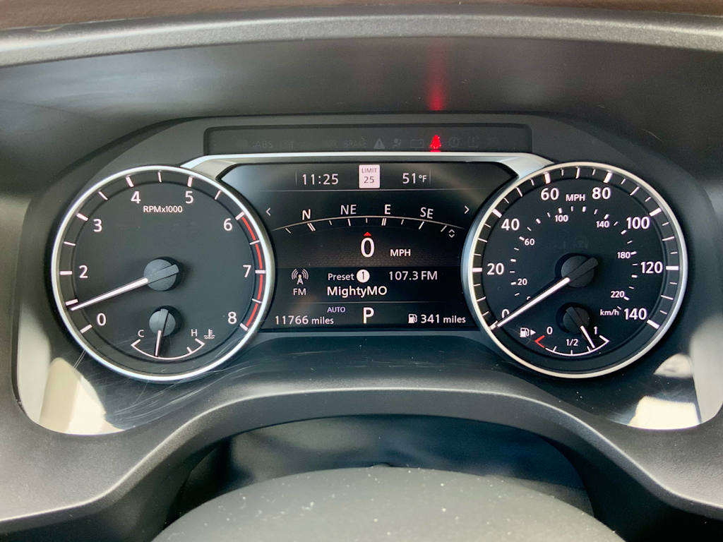 2023 Nissan Rogue SL 17