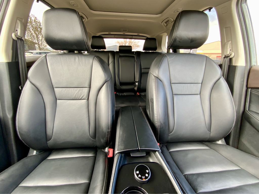 2023 Nissan Rogue SL 34