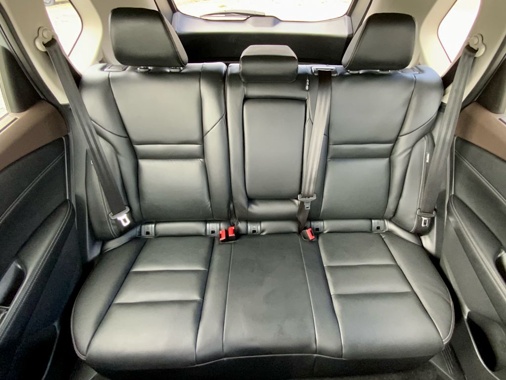 2023 Nissan Rogue SL 33