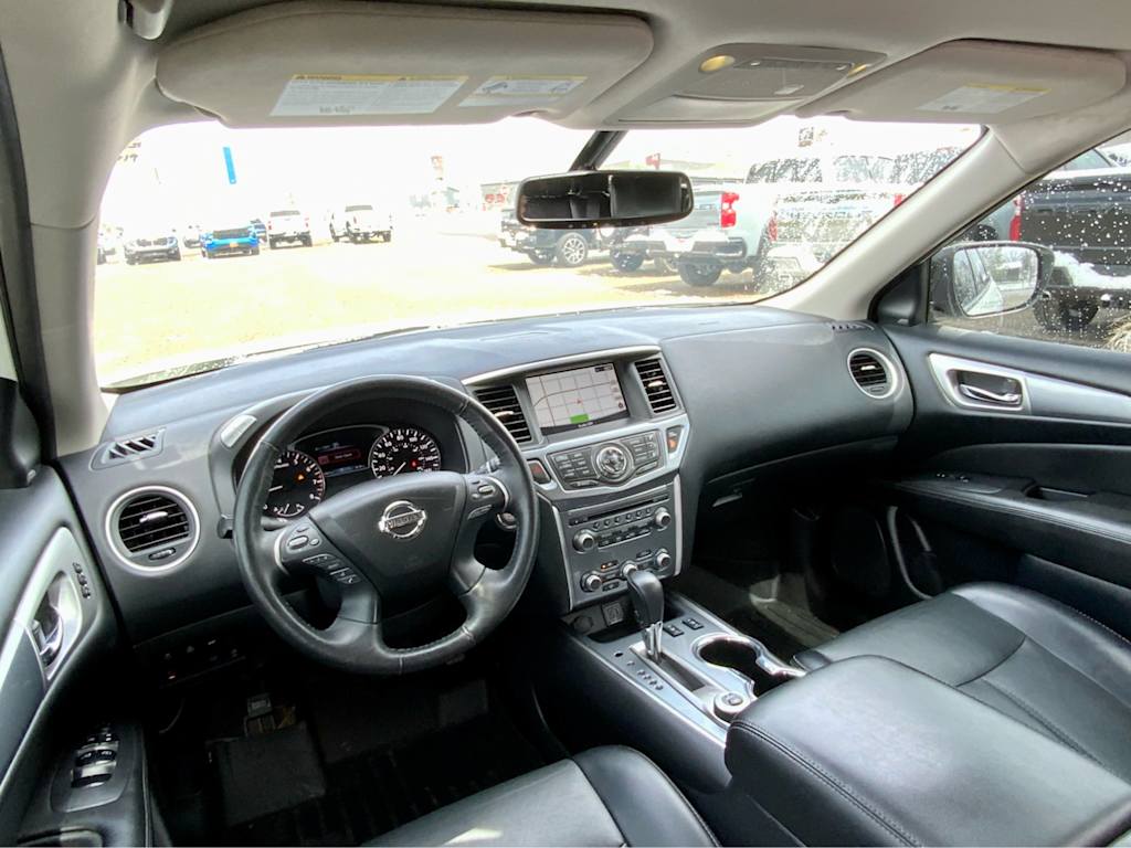 Thumbnail: 2020 Nissan Pathfinder - 10